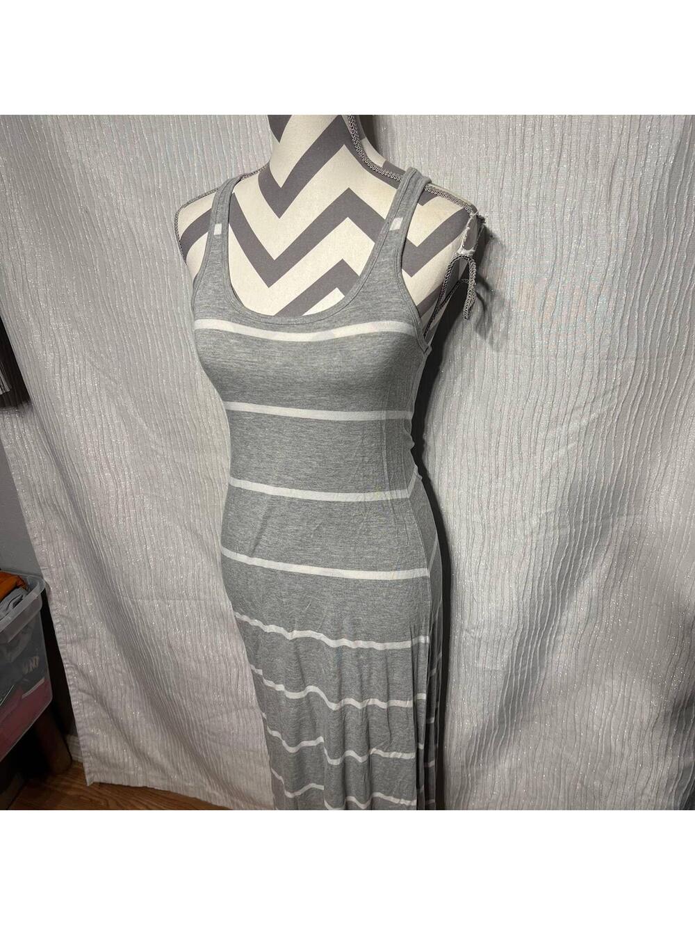 Old navy maxi dress